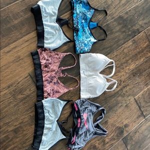 Women’s sports bras